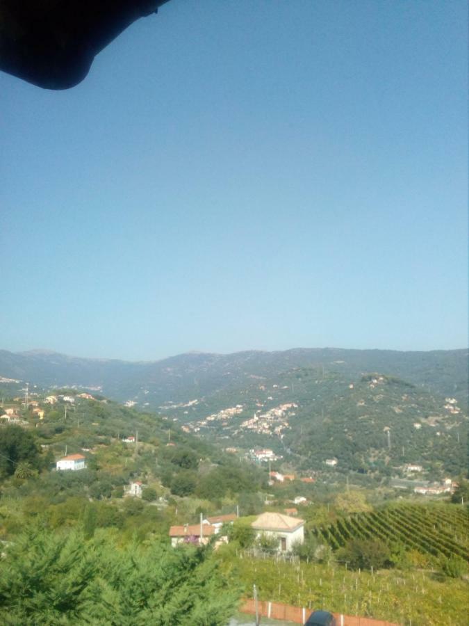 B&B Le Calegare Diano Castello Bagian luar foto