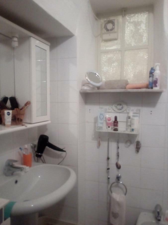 B&B Le Calegare Diano Castello Bagian luar foto